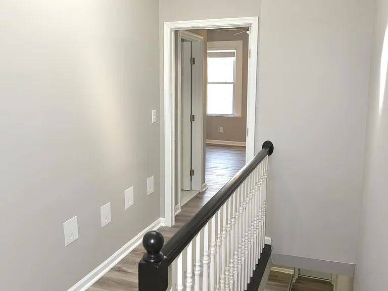 2225 W Baltimore St — Photo 25