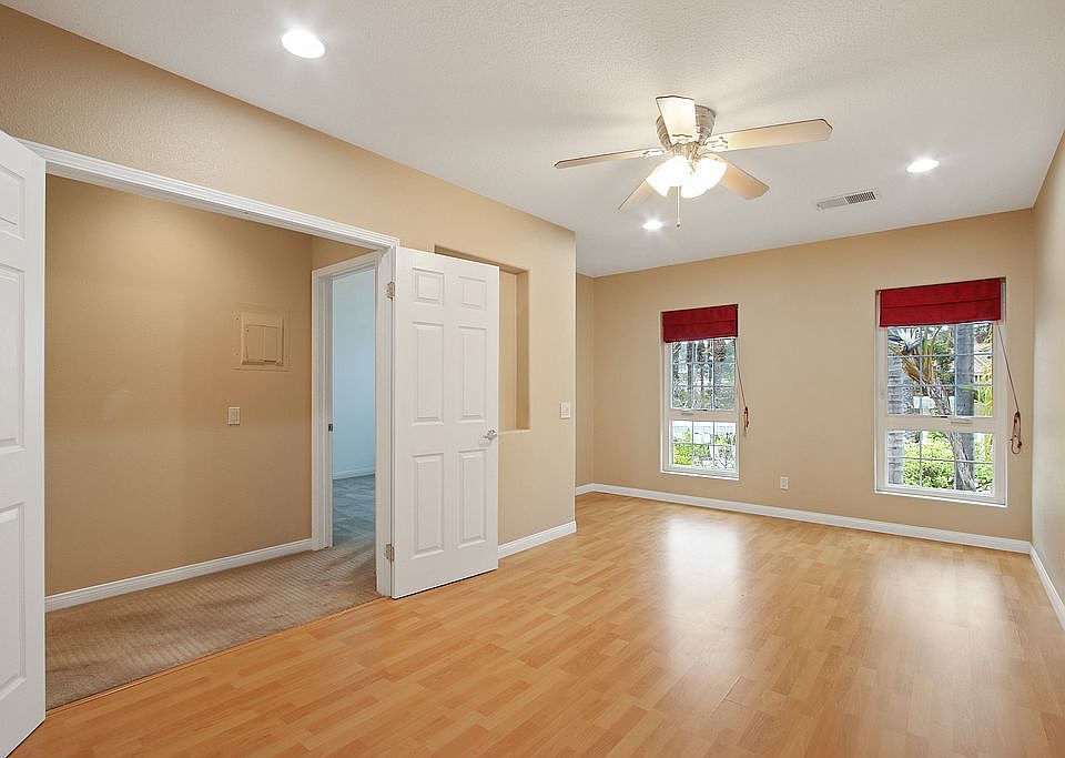 1st image of 14 Matisse Cir #86