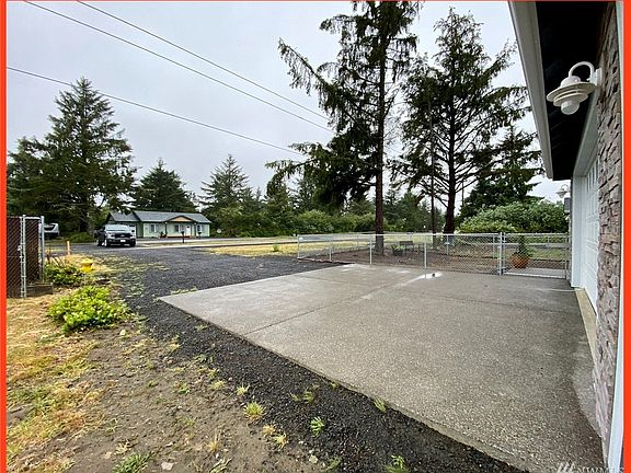 4th image of 188 Point Brown Ave SE