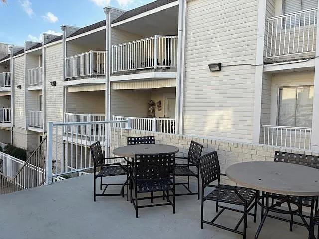 3805 Houma Blvd #B225 — Photo 14