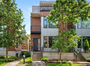 1634 NW Riverscape St, Portland, OR 97209