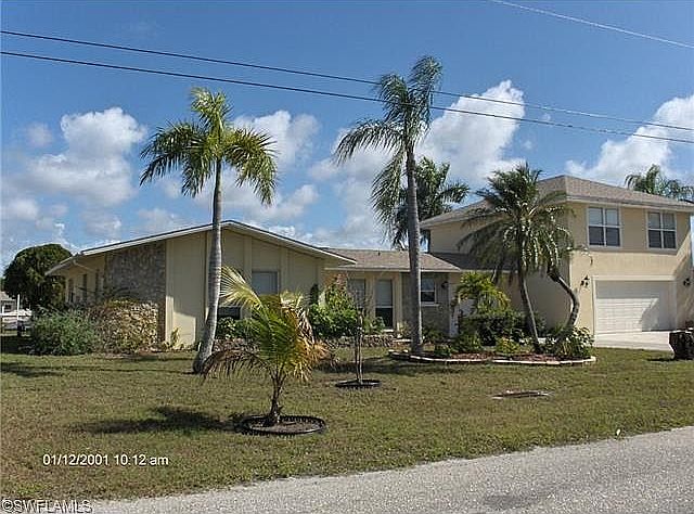 1st image of 3019 SE 18th Ave