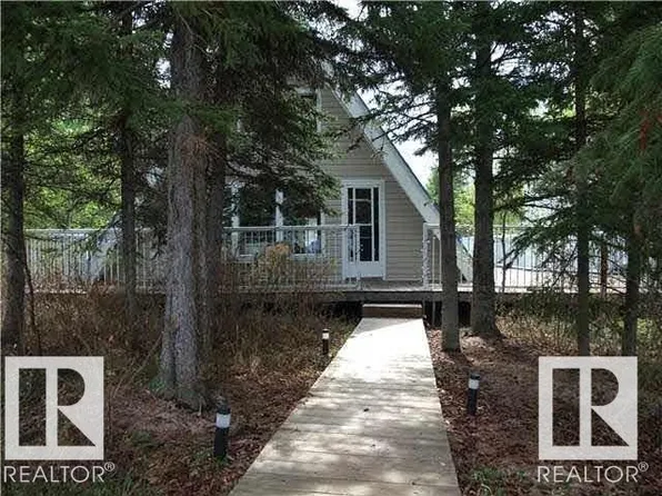 10 Rural Opportunity, Alcomdale, AB T0G 0K0