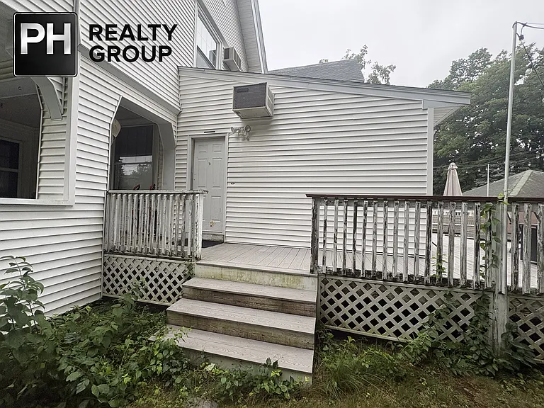 50 Cushing Ave — Photo 19