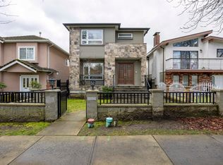 2118 Waverley Ave, Vancouver, BC
