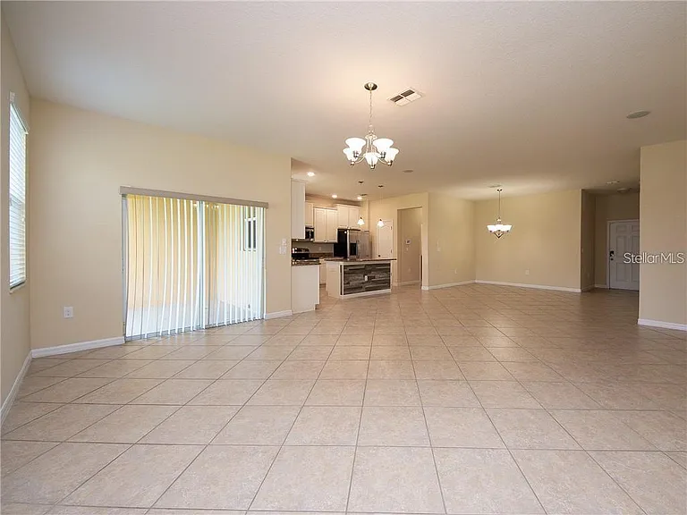 3439 Rodrick Cir — Photo 9