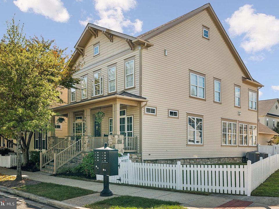 1st image of 23710 Grapevine Ridge Ter