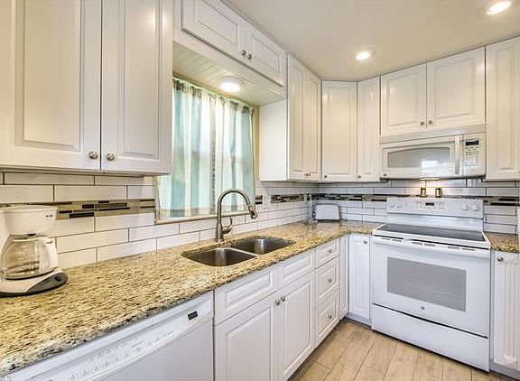 2nd image of 104 Voorhis St