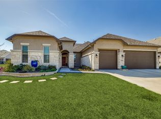 12420 Grosbeak Dr, Denton, TX 76207