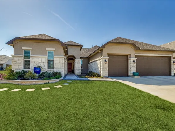 12420 Grosbeak Dr, Denton, TX 76207