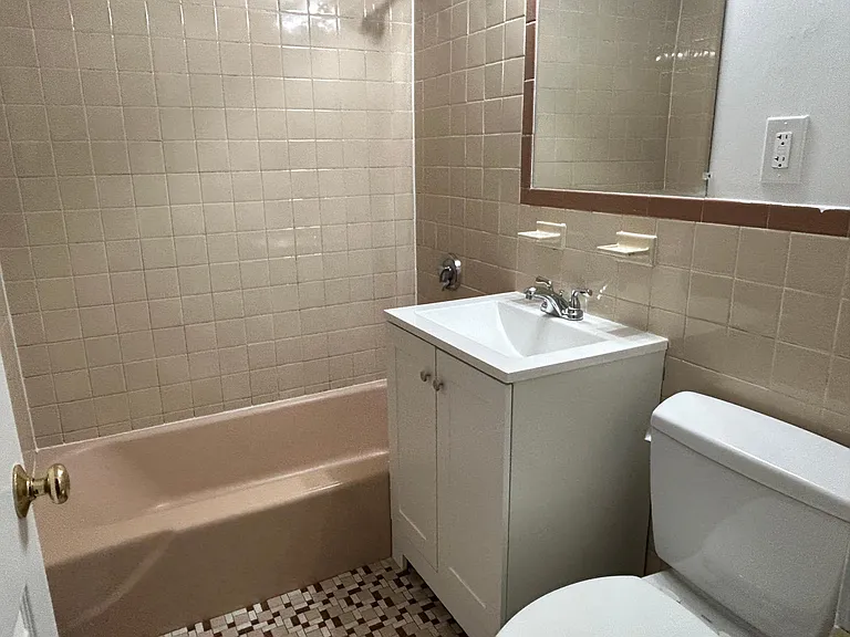 311A Washington Ave — Photo 7