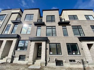 2578 Castlegate Cros, Pickering, ON L1X 0G4