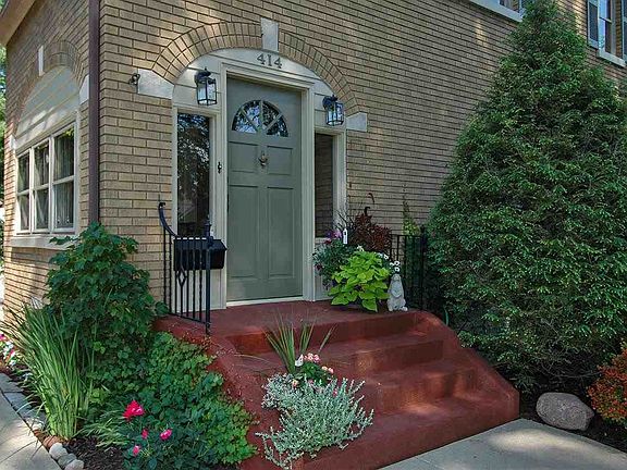 4th image of 414 N Rockford Ave