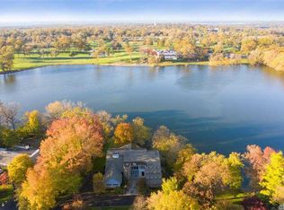 7 Lake Rd, GREAT NECK, NY 11020