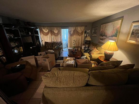 4th image of 400 Bonnie Boulevard #150