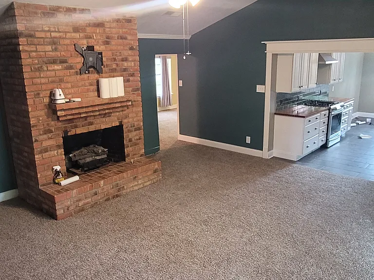 104 Auburn Dr — Photo 7