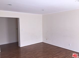 340 S Elm Dr APT 201, Beverly Hills, CA 90212