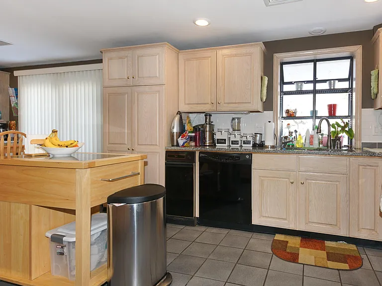 39 Locust St — Photo 27