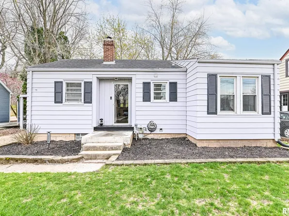 2228 W Herold Ave, West Peoria, IL 61604