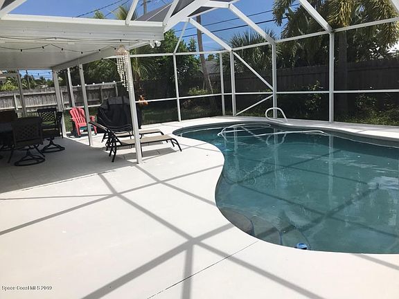 2nd image of 1256 Seminole Dr