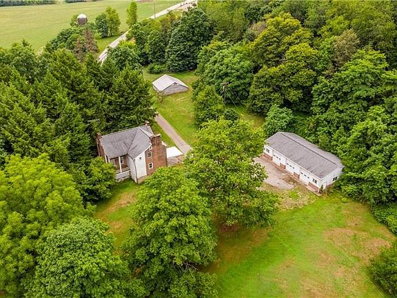 2nd image of 1257 Marguerite Lake Rd