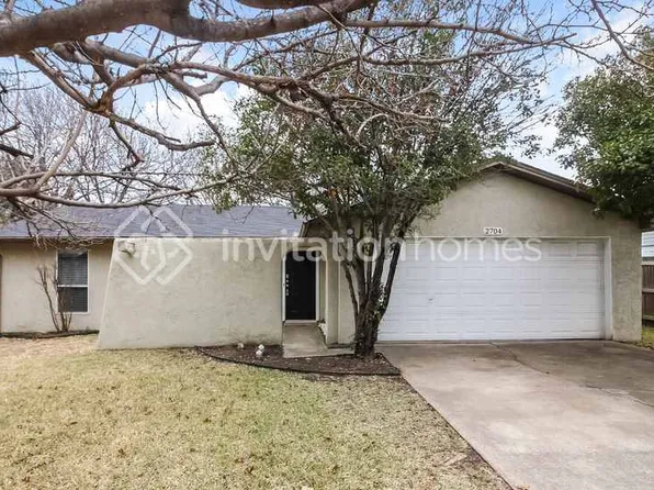 2704 N Bell Ave, Denton, TX 76209