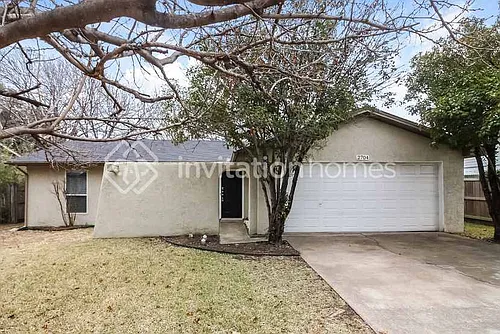 2704 N Bell Ave Photo 1