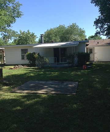 5th image of 7519 Westlyn Dr