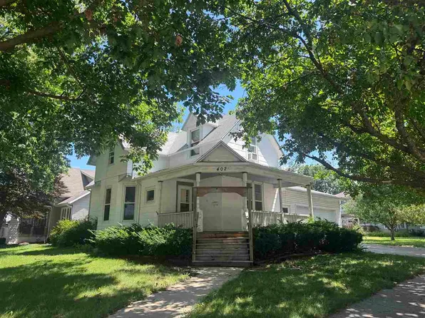 402 E Jefferson St, Washington, IA 52353