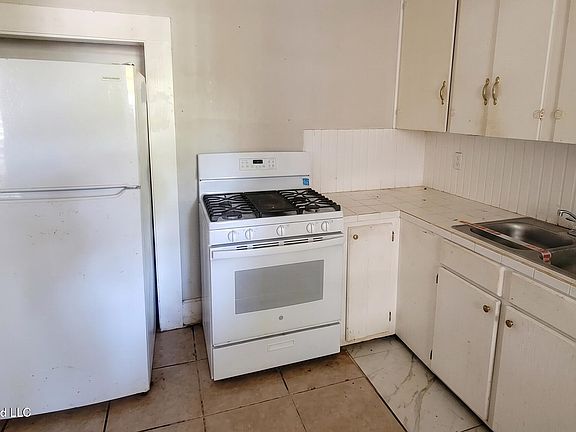 2nd image of 217 E Center St