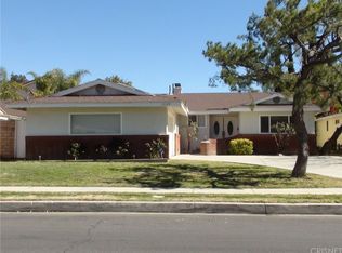 10528 Owensmouth Ave, Chatsworth, CA 91311