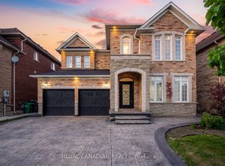 33 Rubysilver Dr, Brampton, ON L6P 1R1