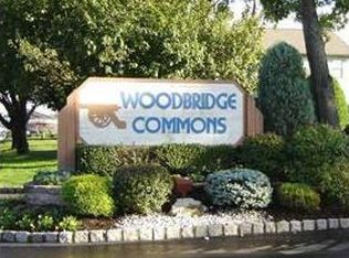 811 Woodbridge Comns Way, Iselin, NJ 08830