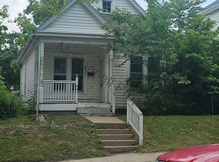 2833 8th Ave, Rock Island, IL 61201