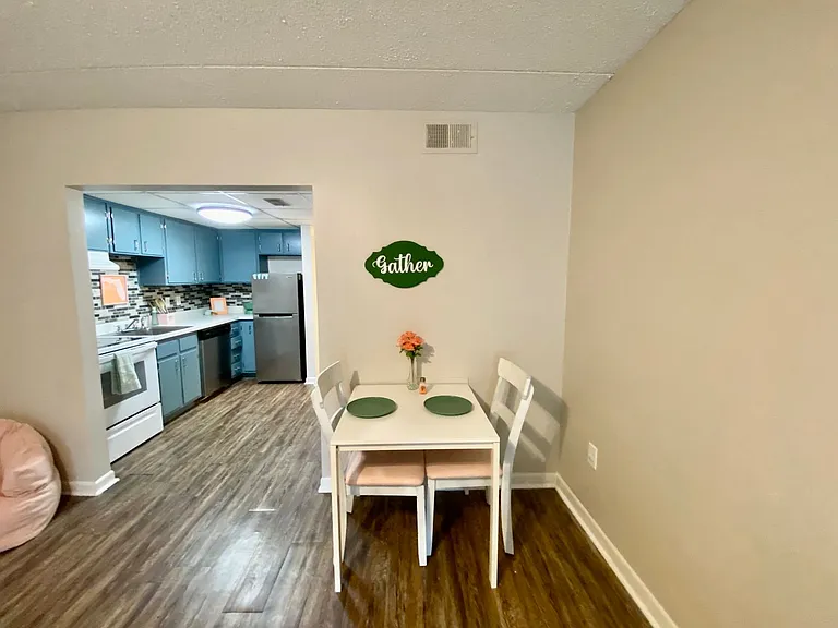 110 Broward St — Photo 38