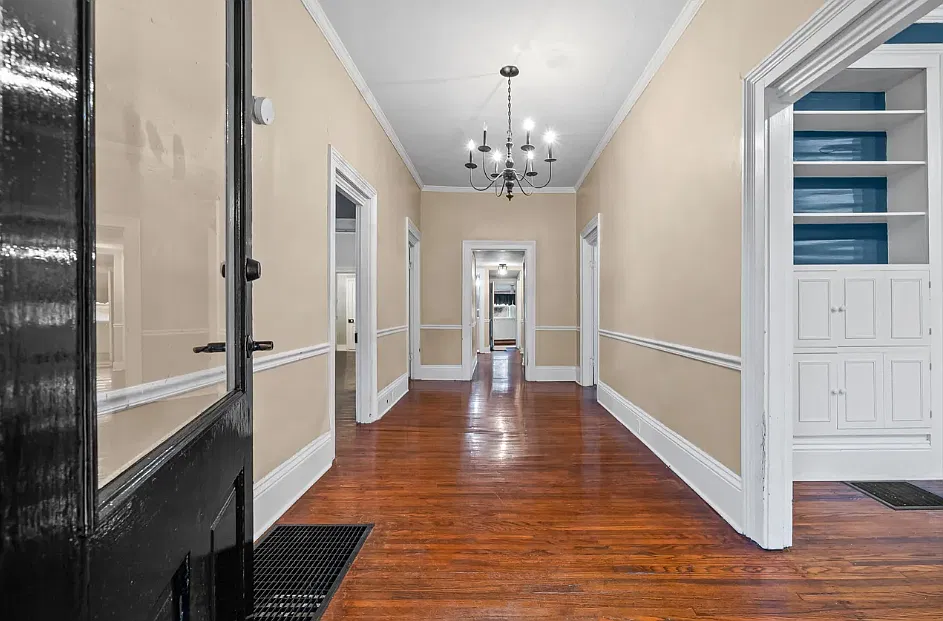 3 bed, 1832 sqft, $1,350 — Photo 4