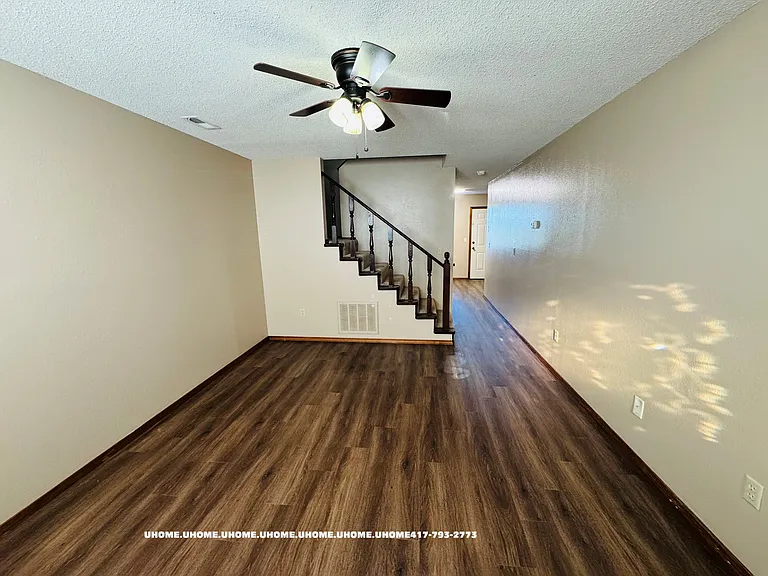 2231 S Texas Ave — Photo 10
