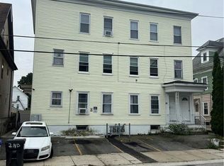 96 Hendricks St, Central Falls, RI 02863