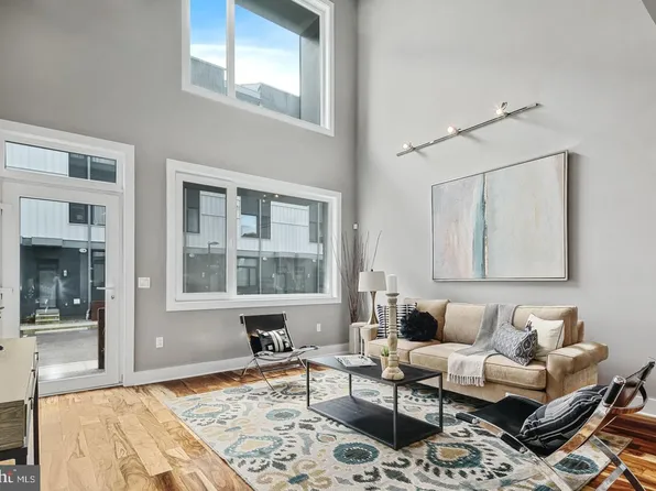 1124 N American St Unit 1, Philadelphia, PA 19123