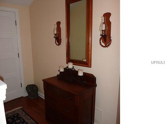 2nd image of 601 Langholm Dr