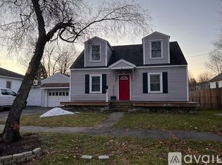 6 Crandall St, Cortland, NY 13045