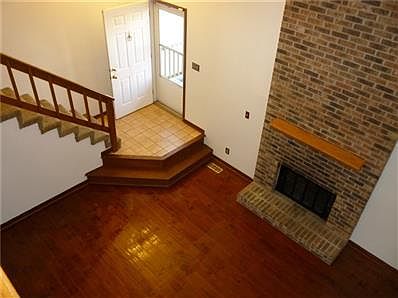 3rd image of 4316 Braemar Dr