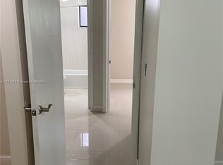 5440 W 21st Ct APT 201, Hialeah, FL 33016