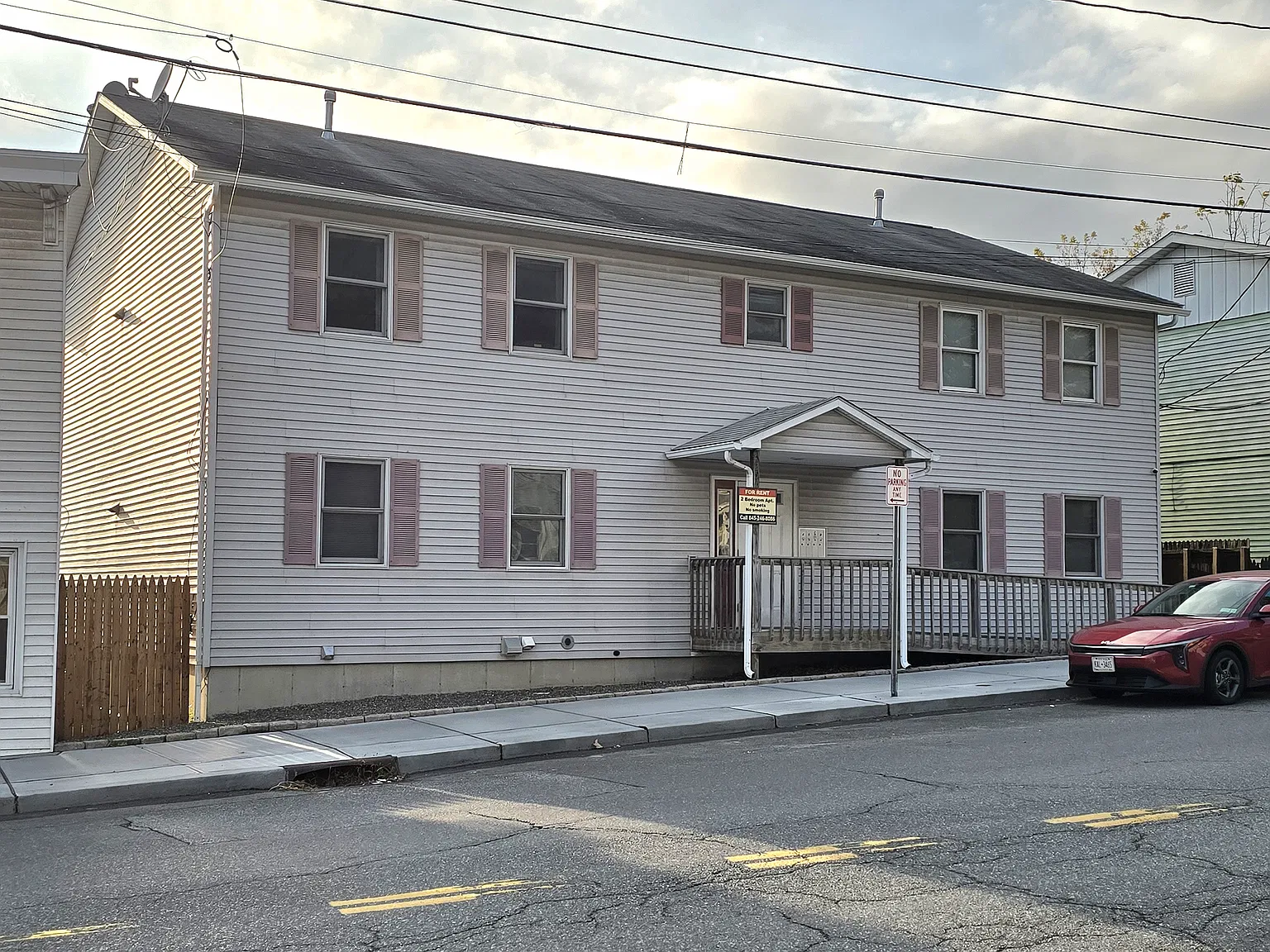 2 bed, 725 sqft, $1,850 — Photo 1