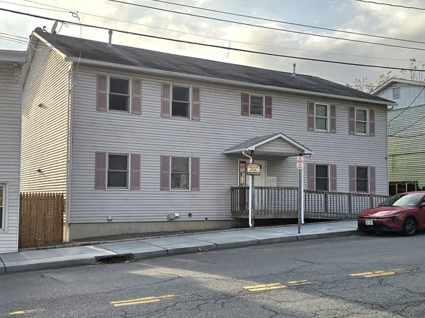 250 Partition St #A, Saugerties, NY 12477