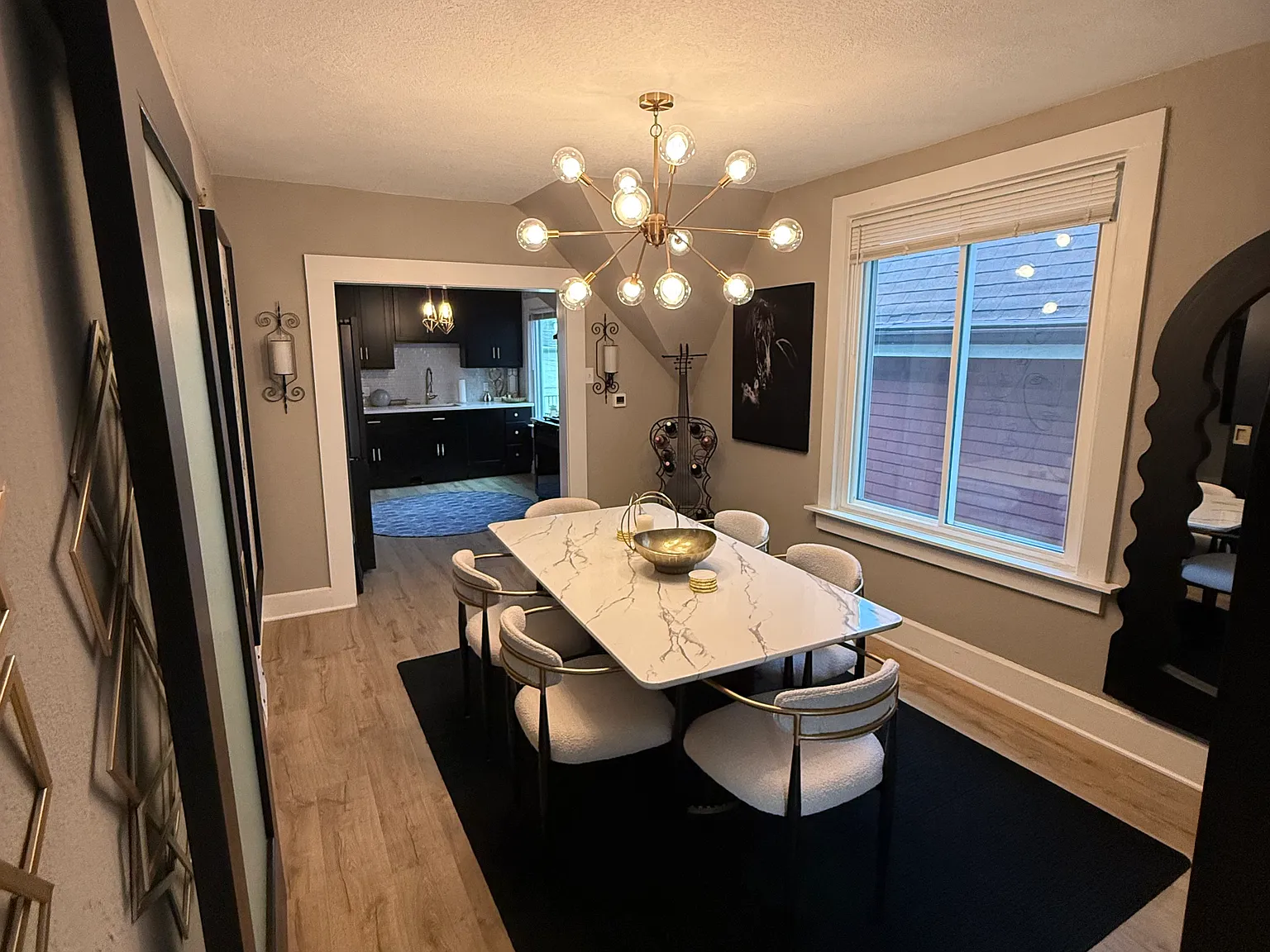 2 bed, 1100 sqft, $2,300 — Photo 3