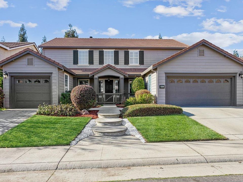 1st image of 1621 Woodhaven Cir