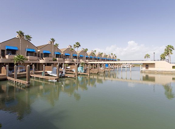 4th image of 425 Padre Blvd #31