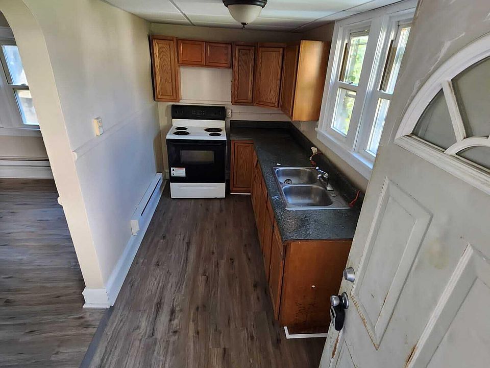 64 1/2 W Ridge St APT B, Glen Lyon, PA 18617 Zillow