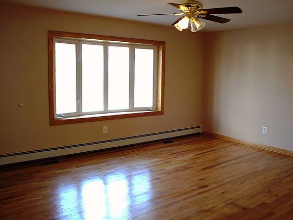 1st floor living room